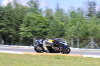 Advanced 1 Group Black Bikes